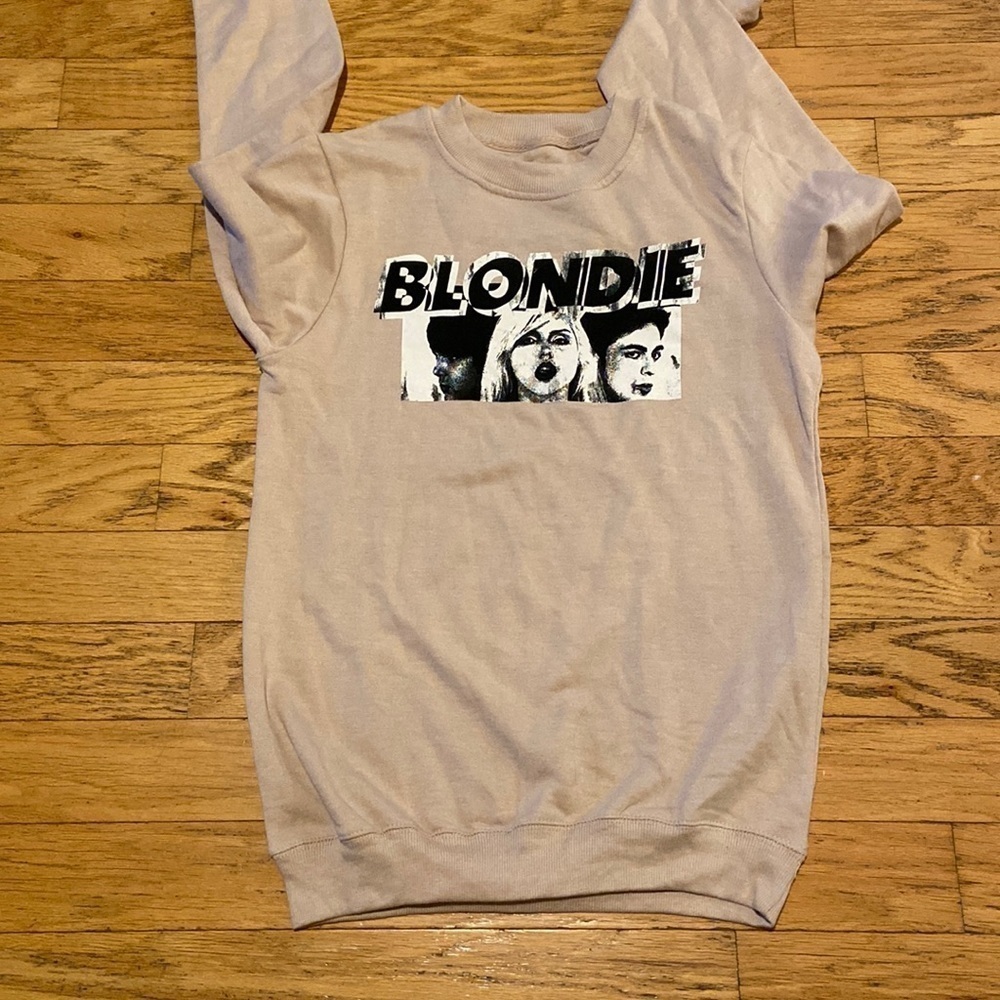 Blondie pink sweatshirt nwt